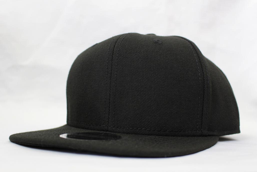 834円 独特な店 ハッピーハット帽子 フラットバイザーメッシュキャップ ネオン刺繍ロゴ cap-947